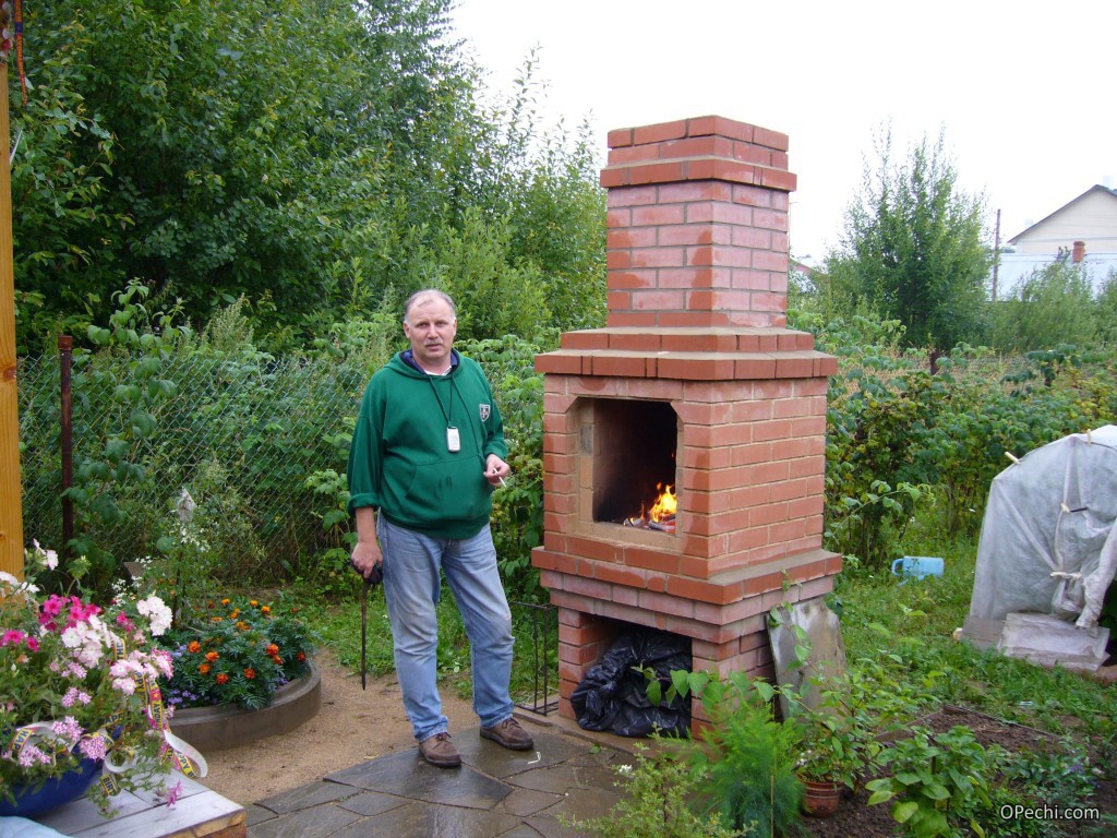 Мангал из кирпича